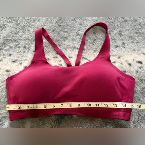 36D lululemon athletica Set of 3 Sports Bras Great Condition Blue Pink Maroon 😍 - Picture 5 of 15